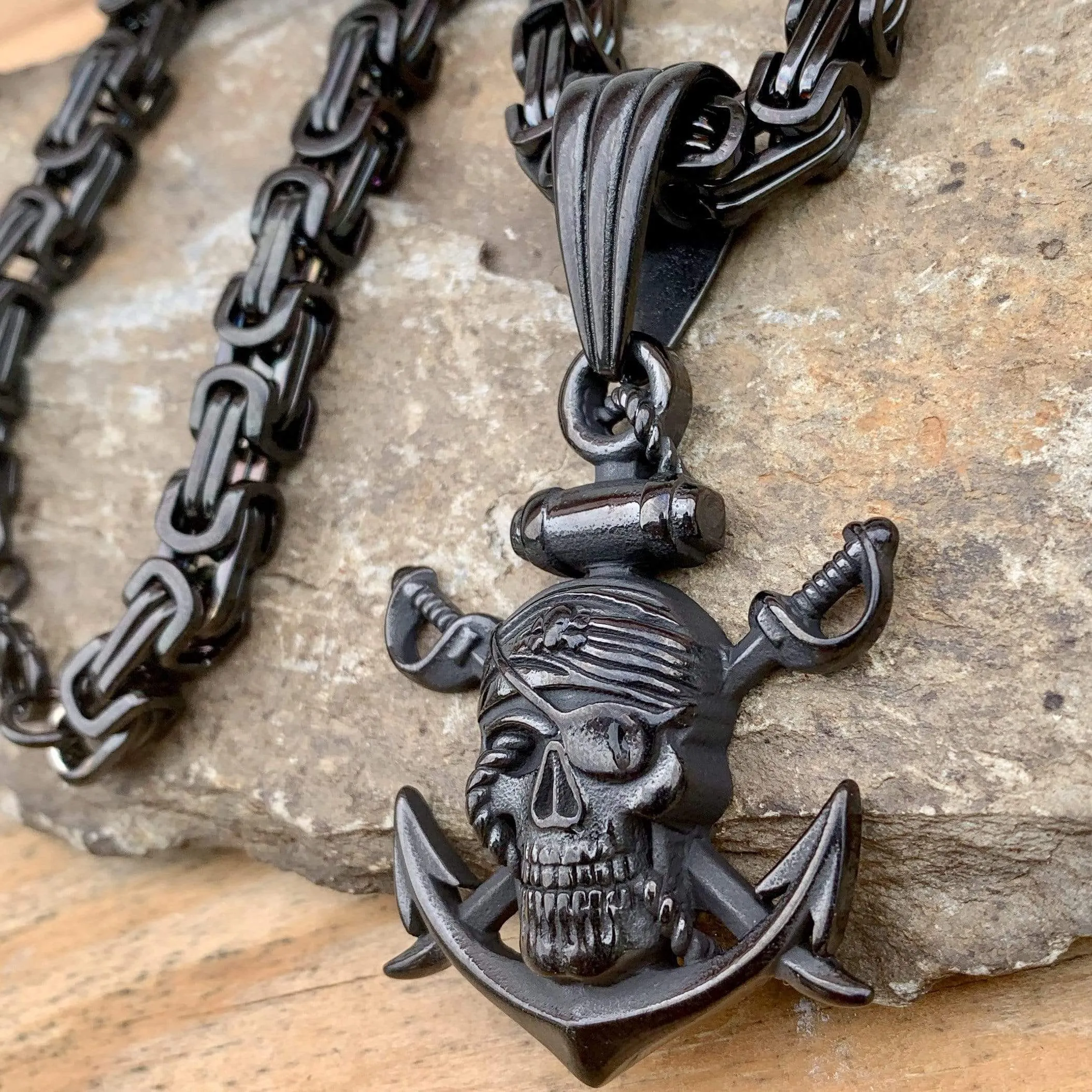 1 Eyed Pirate & Anchor Black Pendant - Necklace (294)