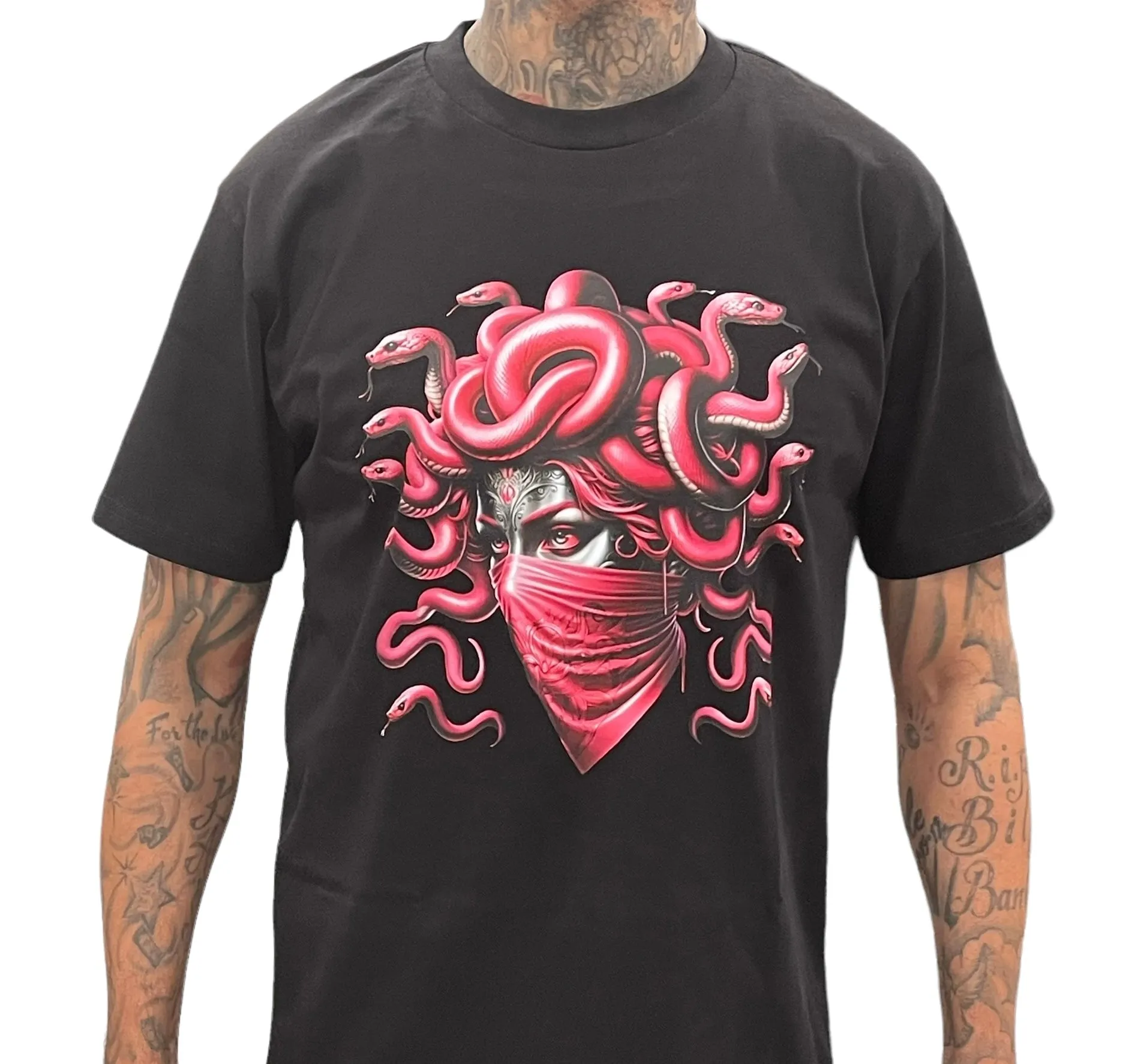 ARTFUL INTEL SHE-RA "WARRIOR MEDUSA" (BLACK/PINK) TEE