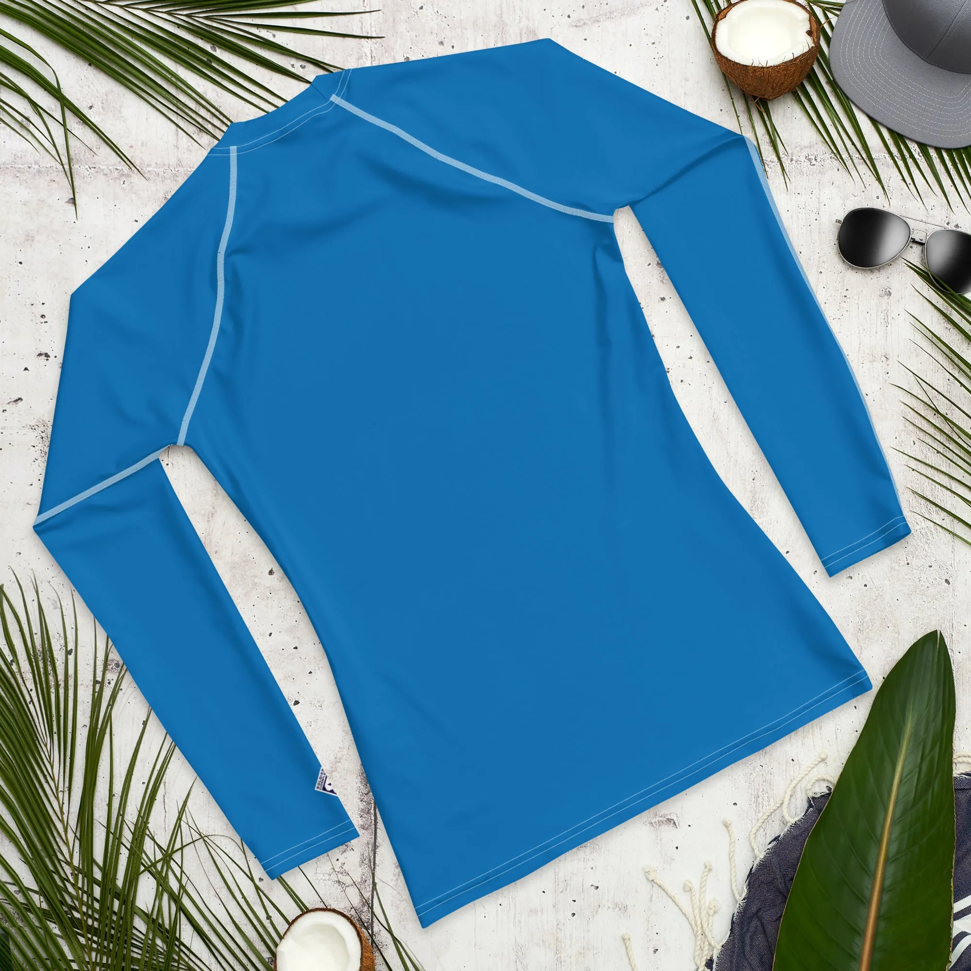 Classic Coverage: Men's Solid Color Long Sleeve Rash Guard - Azul