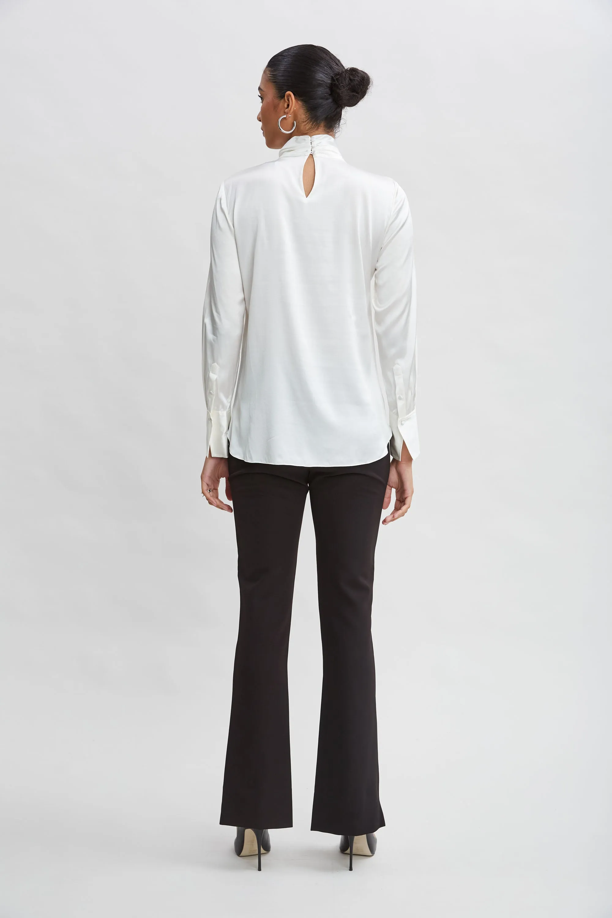 Crepe Seam Slit Flare Pant