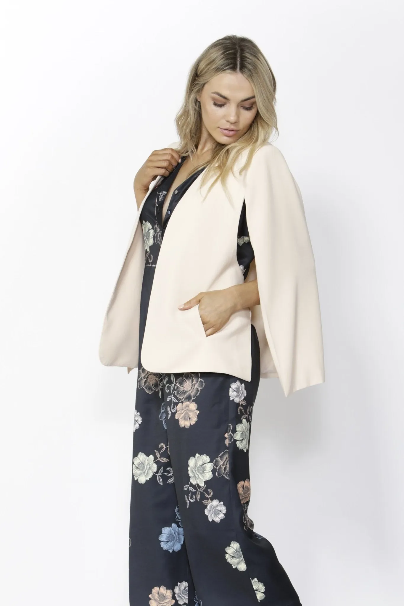 Fate   Becker Uptown Cape Blazer in Soft Pink