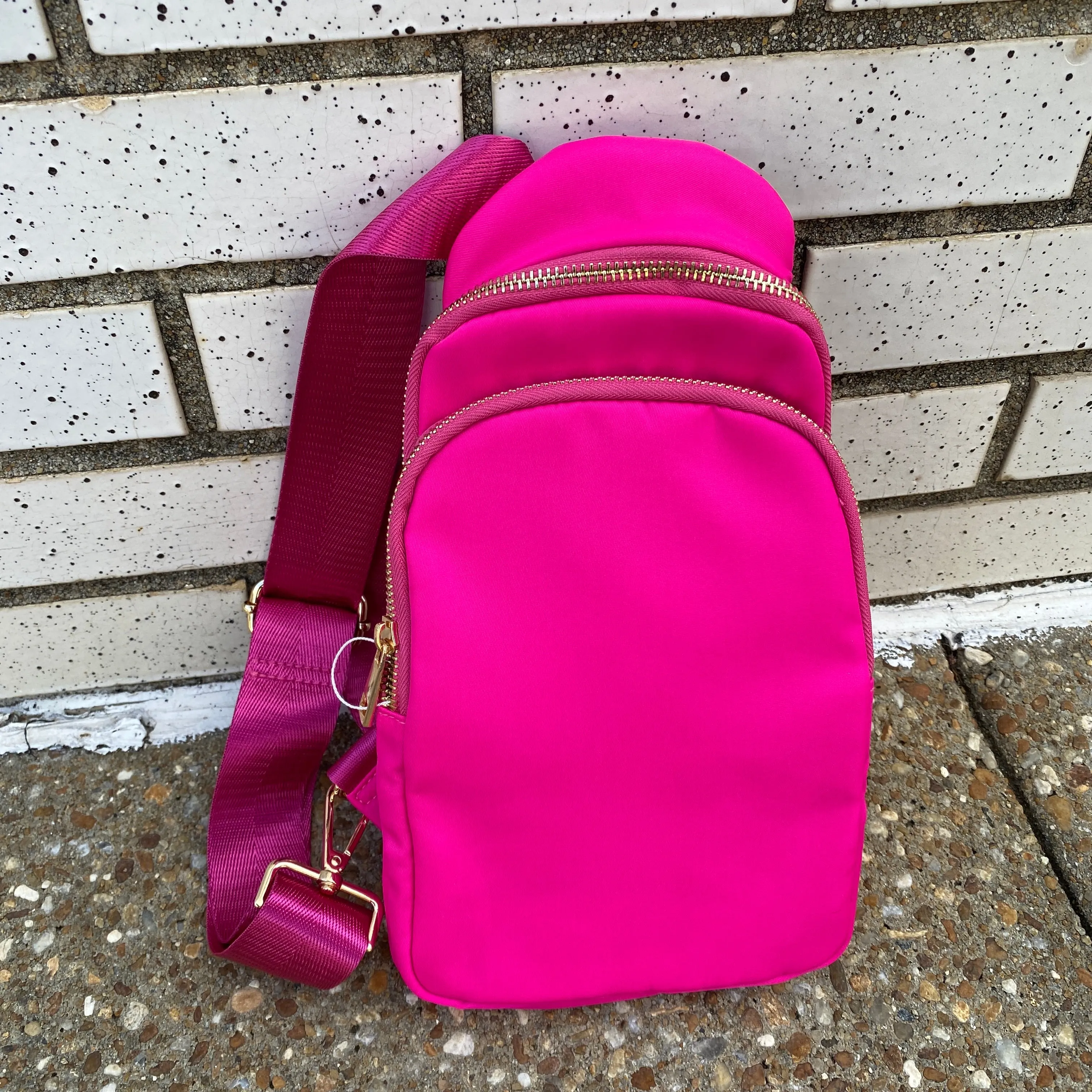 HOT PINK CROSSBODY BELT BAG