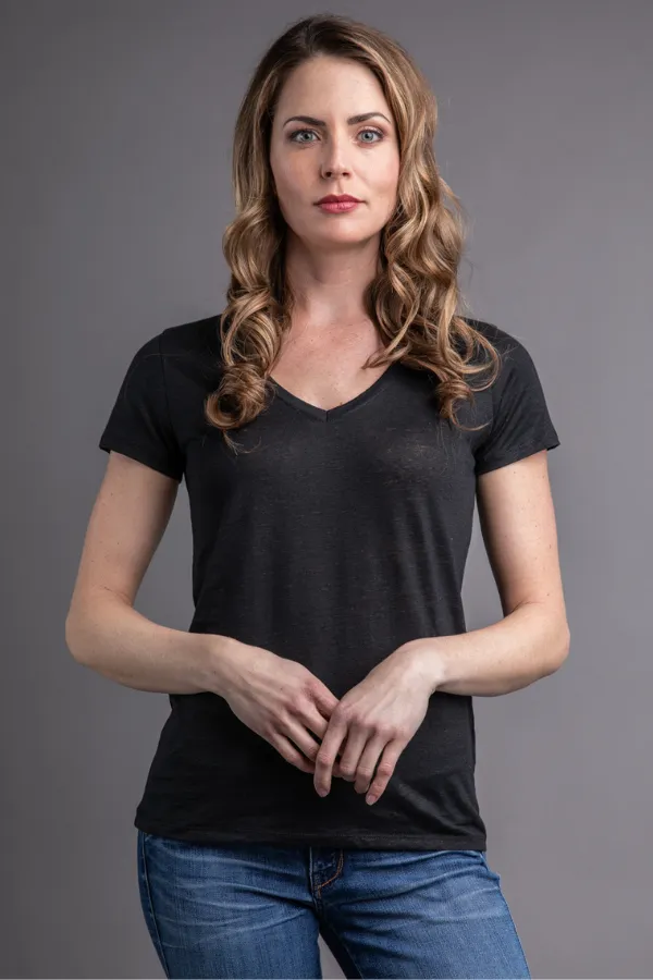 Majestic Linen Short Sleeve V-neck in Noir