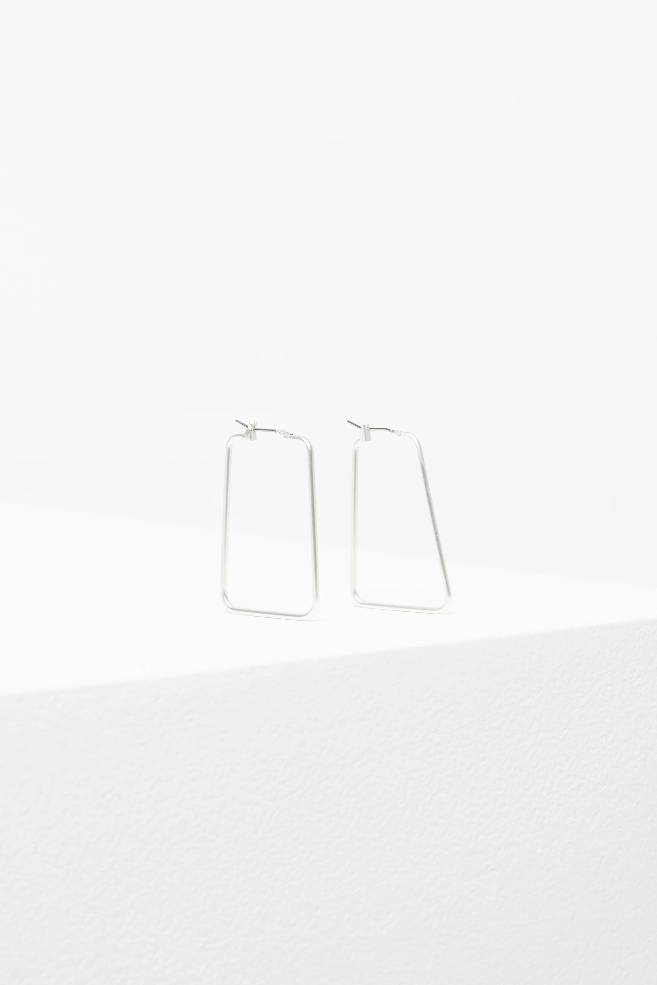 Nes Earring