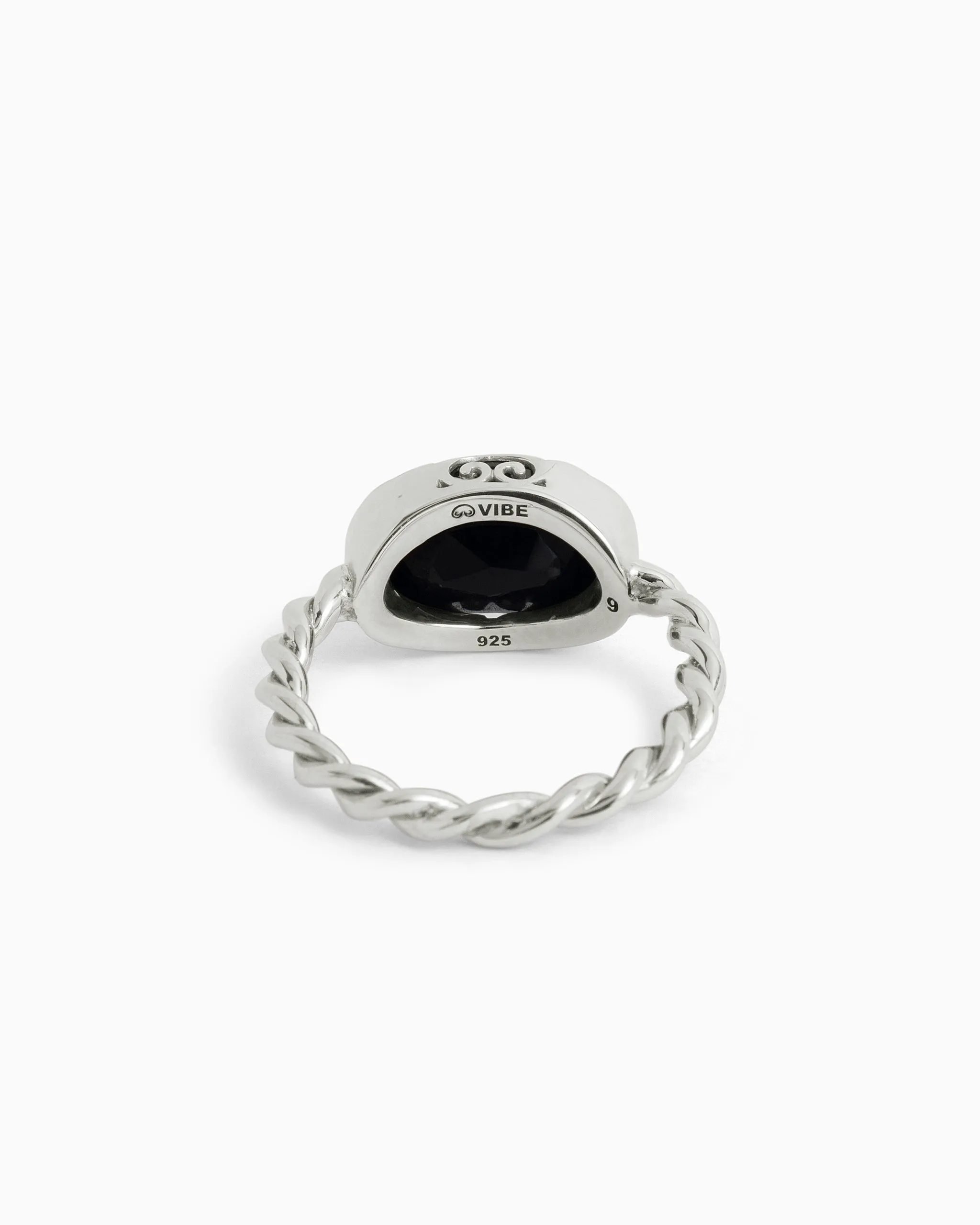 Oval Stone Twisted Ring