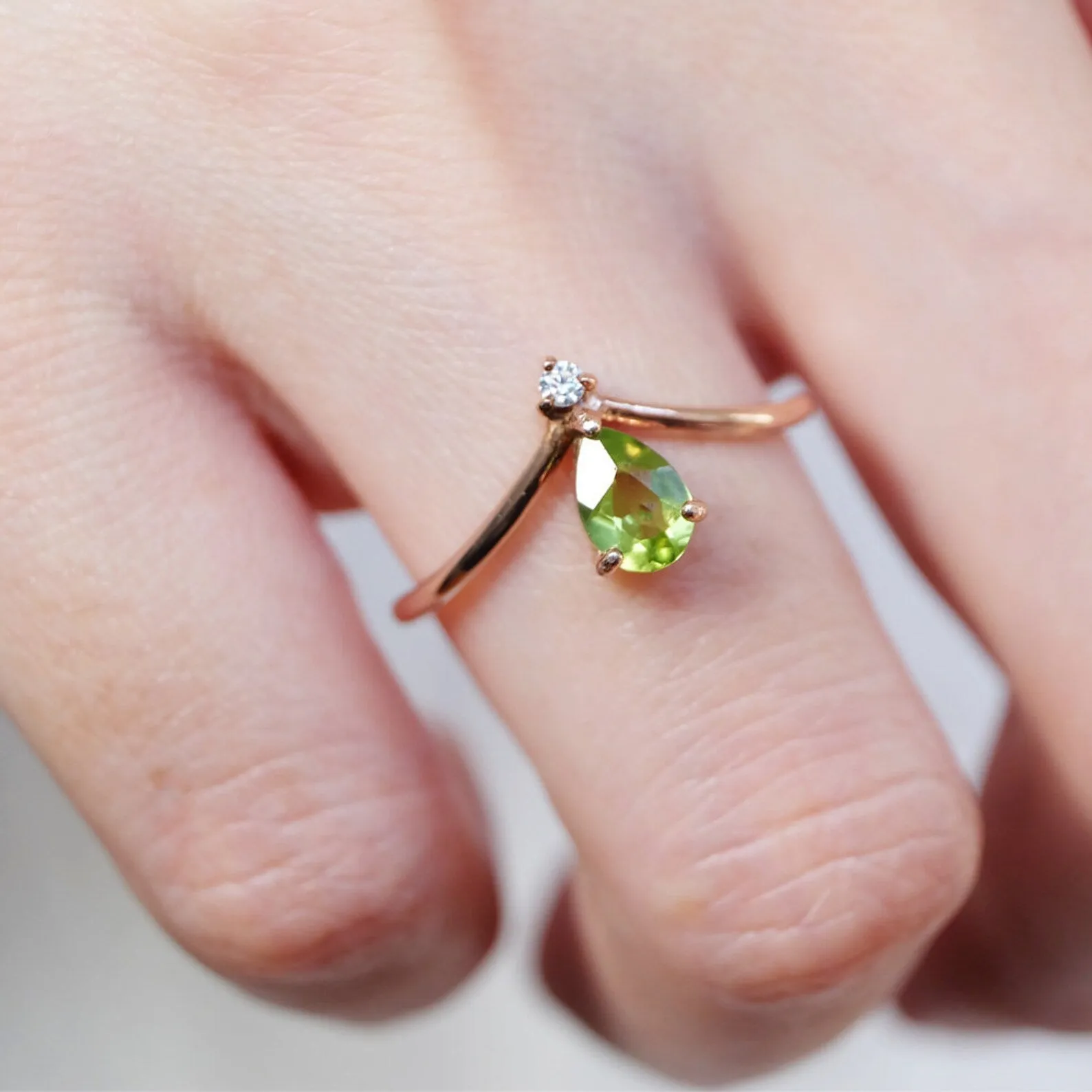 Peridot Ring Morgana