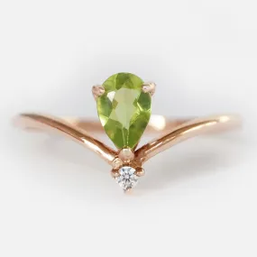 Peridot Ring Morgana