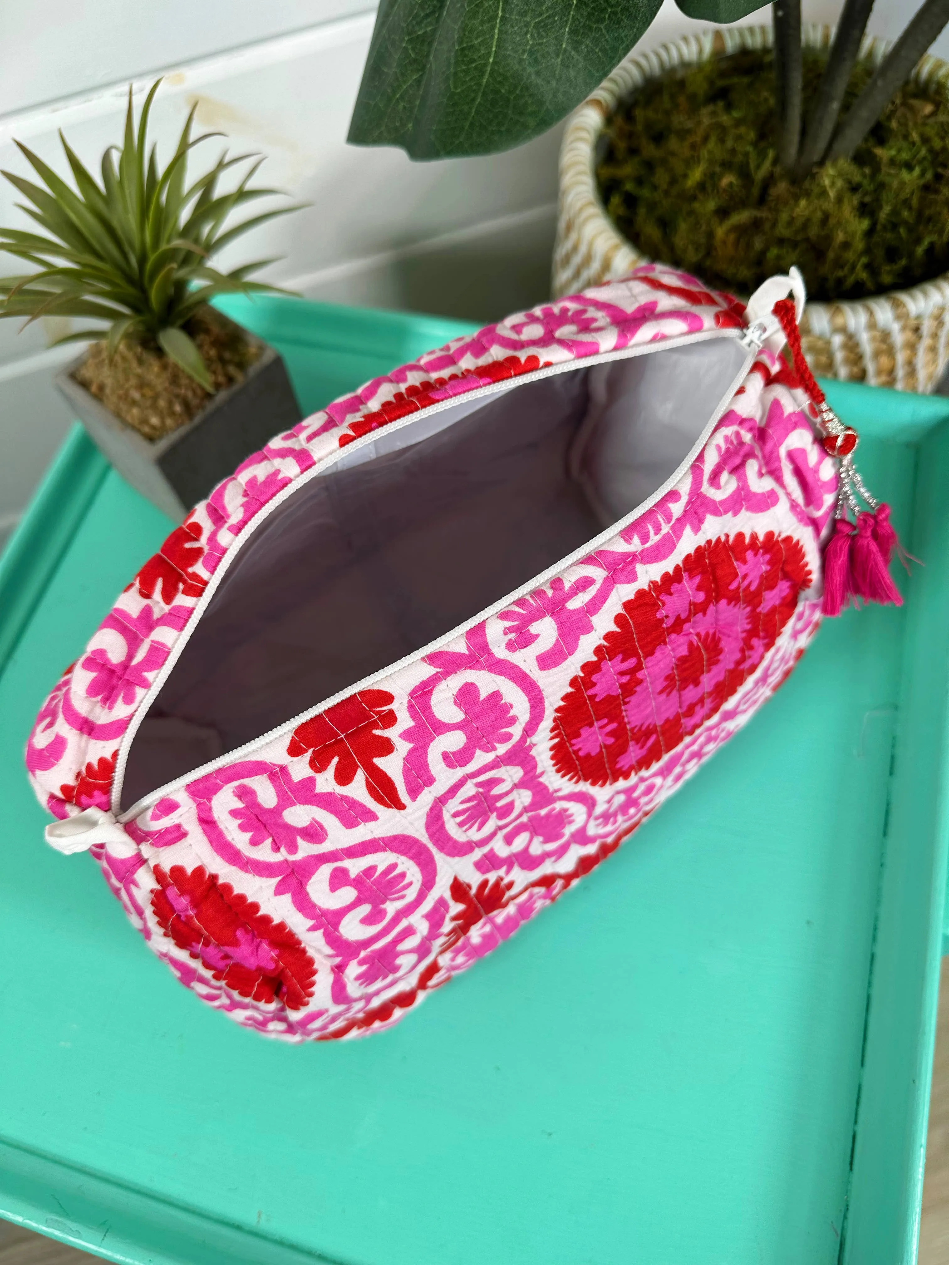 Pink/Red Medallion Quilted Cosmetic Bag