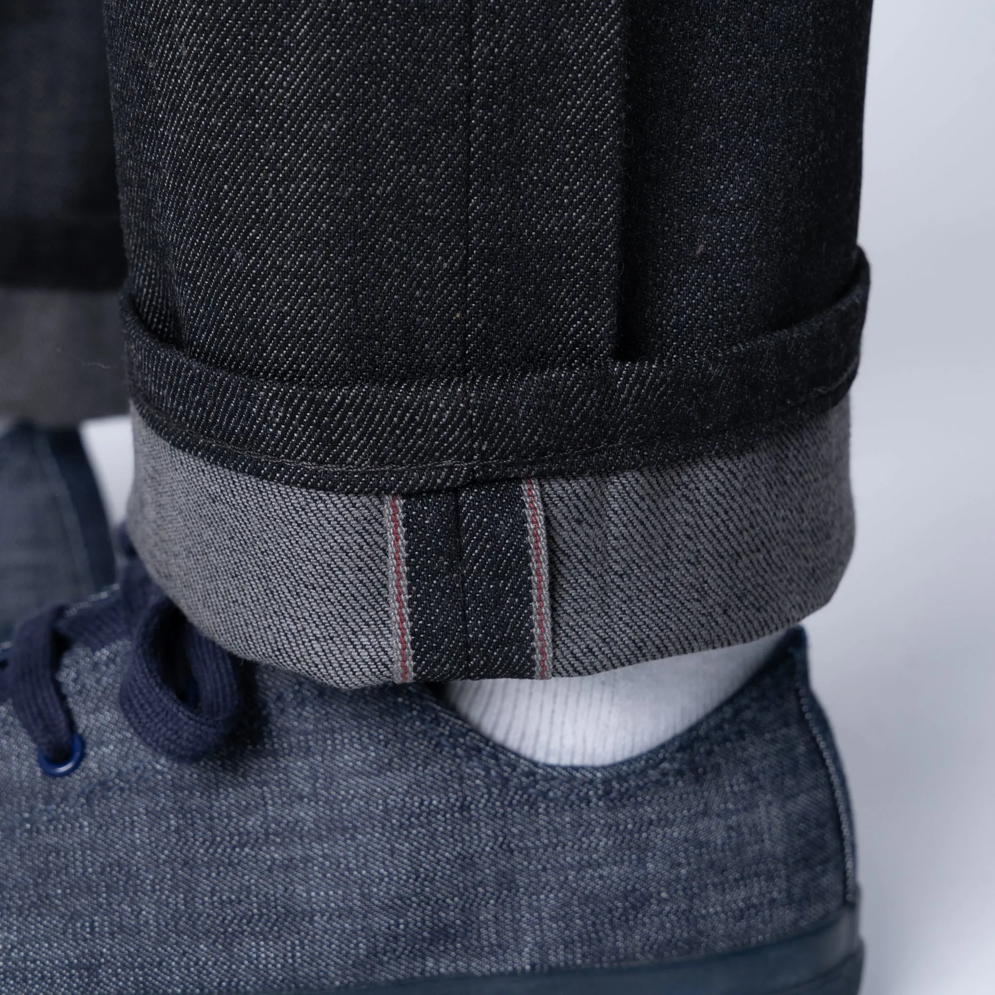 True Guy - Black x Grey Stretch Selvedge